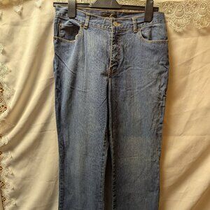 Vintage New york & company size 4 blue jeans